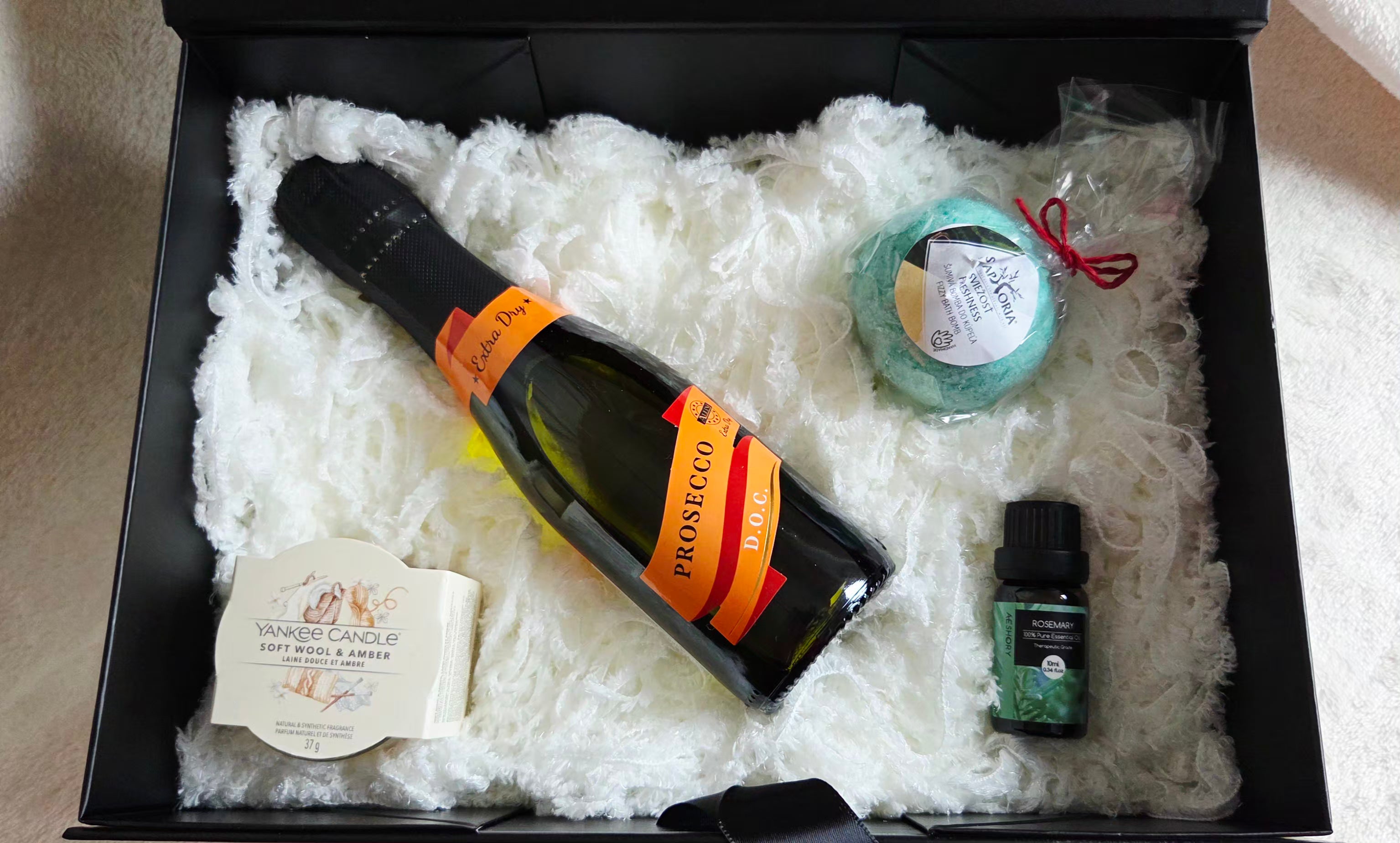 “Relax & Sparkle” Gift Box